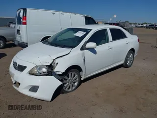 2010 Toyota Corolla z VIN 2T1BU4EE1AC423251, wystawiony jako IAAI lot #42334394 z przebiegiem 237 255 mil mil oraz . Historia ofert i sprzedaży dostępna na DreamBid. Obrazek 2.