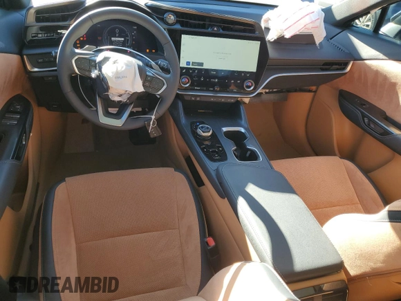 2024 Lexus RZ 300e Premium z VIN JTJABABB4RA005239, wystawiony jako Copart lot #79508374 z przebiegiem 4177 mil mil oraz Szkody całkowita. Historia ofert i sprzedaży dostępna na DreamBid. Obrazek 8.
