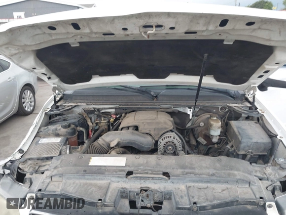 2007 Chevrolet Tahoe LS with VIN 1GNFC13J97R281157, listed as a IAAI auction lot 42167329 with Not provided miles and . Bid and sale history available at DreamBid. Image 10.