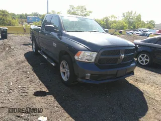 2017 Ram 1500 Express z VIN 1C6RR7FG7HS594376, wystawiony jako IAAI lot #39424179 z przebiegiem 154 032 mil mil oraz . Historia ofert i sprzedaży dostępna na DreamBid. Obrazek 1.