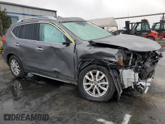 2020 Nissan Rogue SV with VIN JN8AT2MT0LW007628, listed as a Copart auction lot 44175505 with 81,579 mi miles and Salvage Title. Bid and sale history available at carsss.com. Image 4.