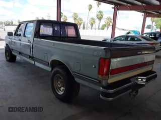 1989 Ford F-350 with VIN 2FTJW35M9KCA56949, listed as a IAAI auction lot 42244693 with 81,044 mi miles and . Bid and sale history available at DreamBid. Image 3.