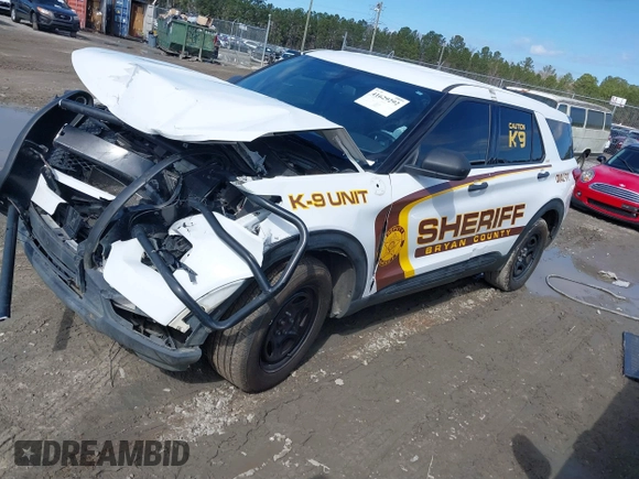 2022 Ford Police Interceptor Utility z VIN 1FM5K8AB9NGA26864, wystawiony jako IAAI lot #41629292 z przebiegiem Nie podano mil oraz . Historia ofert i sprzedaży dostępna na DreamBid. Obrazek 17.