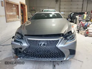 2018 Lexus LS with VIN JTHC51FF5J5005147, listed as a IAAI auction lot 41223294 with 82,697 mi miles. Bid and sale history available at carsss.com. Image 12.