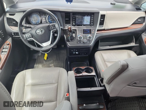 2020 Toyota Sienna XLE Auto Access Seat с VIN 5TDYZ3DC3LS029279, выставлен на аукционе Copart как лот 62697915 с пробегом 112 329 миль миль и На запчасти • Non repairable. История ставок и продаж доступна на DreamBid. Изображение 8.