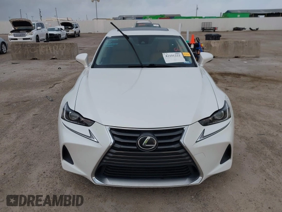 2017 Lexus IS 300 z VIN JTHCM1D21H5025621, wystawiony jako IAAI lot #42121222 z przebiegiem 81 709 mil mil oraz . Historia ofert i sprzedaży dostępna na DreamBid. Obrazek 13.