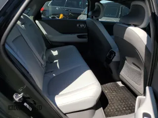2023 Hyundai Ioniq 6 Limited z VIN KMHM54AA9PA031524, wystawiony jako Copart lot #51411324 z przebiegiem 4077 mil mil oraz Szkoda całkowita • Salvage title. Historia ofert i sprzedaży dostępna na DreamBid. Obrazek 10.