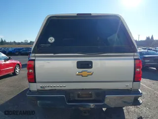 2018 Chevrolet Silverado 1500 LT with VIN 1GCVKREC0JZ157855, listed as a IAAI auction lot 41033669 with 127,315 mi miles. Bid and sale history available at carsss.com. Image 16.