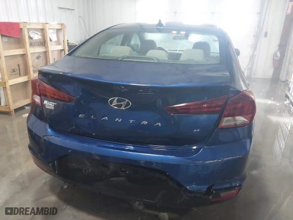 2020 Hyundai Elantra SEL with VIN 5NPD84LF3LH569739, listed as a IAAI auction lot 41270772 with 99,508 mi miles. Bid and sale history available at carsss.com. Image 6.