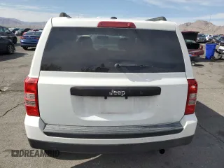2016 Jeep Patriot Sport z VIN 1C4NJPBB7GD656743, wystawiony jako Copart lot #53142875 z przebiegiem 105 954 mil mil oraz Szkoda całkowita • Salvage title. Historia ofert i sprzedaży dostępna na DreamBid. Obrazek 6.