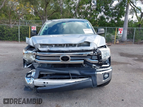 2017 Toyota Tundra SR5 z VIN 5TFRW5F10HX221961, wystawiony jako IAAI lot #42178312 z przebiegiem 54 904 mil mil oraz . Historia ofert i sprzedaży dostępna na DreamBid. Obrazek 12.