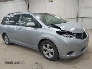2014 Toyota Sienna LE AAS с VIN 5TDKK3DC7ES521116, выставлен на аукционе IAAI как лот 42256381 с пробегом 195 597 миль миль и . История ставок и продаж доступна на DreamBid. Изображение 1.