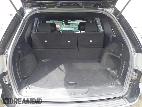 2017 Jeep Grand Cherokee Laredo with VIN 1C4RJFAG2HC649408, listed as a IAAI auction lot 42072440 with 58,818 mi miles and . Bid and sale history available at DreamBid. Image 17.