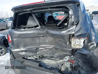 2017 Jeep Renegade Latitude with VIN ZACCJBBBXHPG26584, listed as a IAAI auction lot 41571110 with 75,484 mi miles. Bid and sale history available at carsss.com. Image 6.