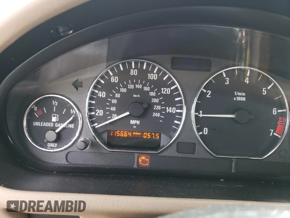 2000 BMW Z3 2.5 z VIN 4USCH9340YLG03496, wystawiony jako Copart lot #70895974 z przebiegiem 115 664 mil mil oraz Szkody całkowita. Historia ofert i sprzedaży dostępna na DreamBid. Obrazek 9.
