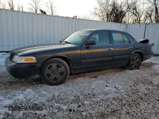 2011 Ford Crown Victoria LX z VIN 2FABP7EV4BX170244, wystawiony jako Copart lot #49678105 z przebiegiem Nie podano mil oraz Czysty tytuł • Clean title. Historia ofert i sprzedaży dostępna na DreamBid. Obrazek 1.