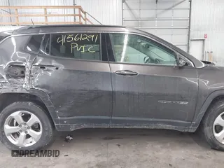 2019 Jeep Compass Altitude with VIN 3C4NJDBBXKT665843, listed as a IAAI auction lot 41561291 with 82,912 mi miles and . Bid and sale history available at DreamBid. Image 12.