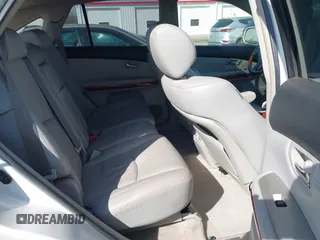 2004 Lexus RX 330 with VIN JTJHA31U140010865, listed as a IAAI auction lot 41869057 with 262,873 mi miles. Bid and sale history available at carsss.com. Image 8.