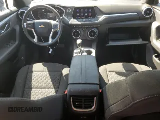 2022 Chevrolet Blazer LT z VIN 3GNKBHR45NS188982, wystawiony jako Copart lot #54539855 z przebiegiem 38 169 mil mil oraz Szkoda całkowita • Salvage title. Historia ofert i sprzedaży dostępna na DreamBid. Obrazek 8.