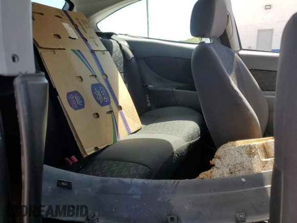 2003 Ford Focus ZX3 с VIN 3FAFP31373R194035, выставлен на аукционе Copart как лот 56236985 с пробегом Не указан миль и Списание • Salvage title. История ставок и продаж доступна на DreamBid. Изображение 11.