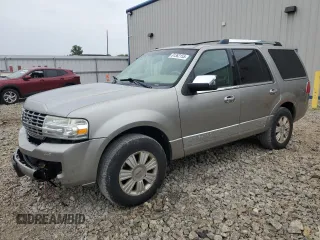 2008 Lincoln Navigator with VIN 5LMFU28578LJ21427, listed as a Copart auction lot 61362155 with 234,071 mi miles and Non repairable. Bid and sale history available at DreamBid. Image 1.