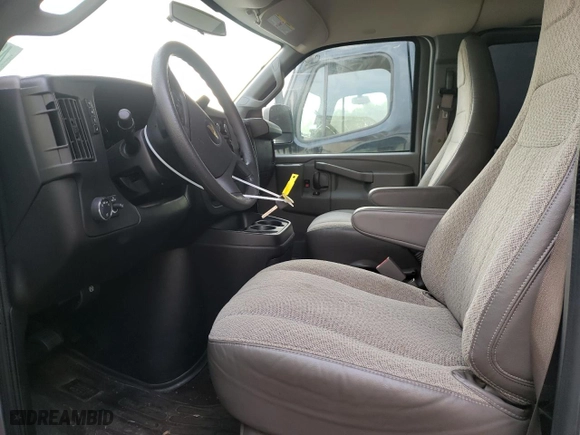 2017 Chevrolet Express Passenger LT with VIN 1GAZGPFFXH1281424, listed as a Copart auction lot 43354815 with 110,227 mi miles and Salvage Title. Bid and sale history available at carsss.com. Image 7.