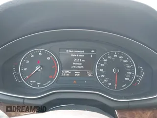 2018 Audi Q5 Premium with VIN WA1ANAFY7J2087419, listed as a IAAI auction lot 41931235 with 73,199 mi miles. Bid and sale history available at carsss.com. Image 7.