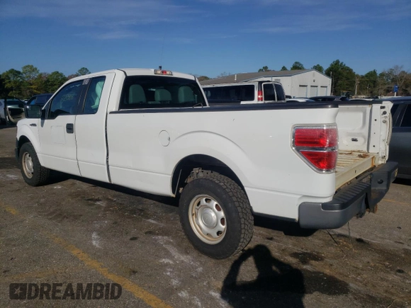 2011 Ford F-150 XL w/HD Payload Pkg with VIN 1FTVX1CF8BKD31763, listed as a Copart auction lot 80561343 with 82,087 mi miles and Salvage Title. Bid and sale history available at carsss.com. Image 2.