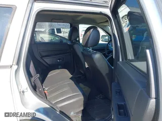 2010 Jeep Grand Cherokee Laredo with VIN 1J4PS4GK2AC155683, listed as a IAAI auction lot 41411133 with 211,803 mi miles. Bid and sale history available at carsss.com. Image 8.