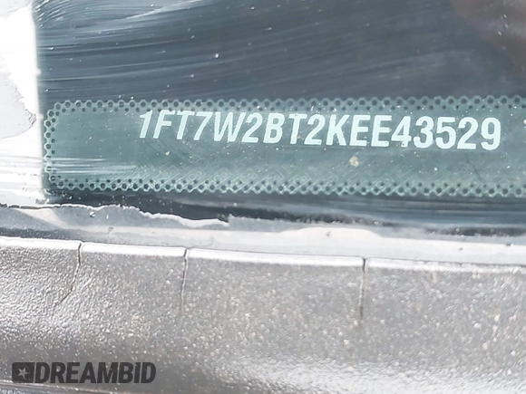 2019 Ford F-250 XL with VIN 1FT7W2BT2KEE43529, listed as a IAAI auction lot 42049216 with 55,199 mi miles and . Bid and sale history available at DreamBid. Image 17.