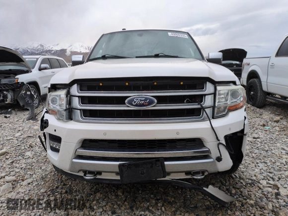 2016 Ford Expedition Max Platinum with VIN 1FMJK1MT5GEF52174, listed as a Copart auction lot 49000355 with 112,451 mi miles and Salvage title. Bid and sale history available at DreamBid. Image 5.
