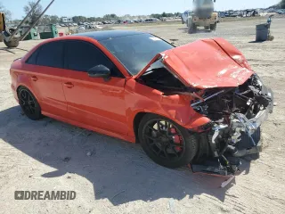 2018 Audi RS 3 z VIN WUABWGFF9J1905637, wystawiony jako Copart lot #52708554 z przebiegiem 40 664 mil mil oraz . Historia ofert i sprzedaży dostępna na DreamBid. Obrazek 4.