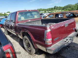 2005 Ford Super Duty F-250 XL with VIN 1FTSW20P75EC76377, listed as a Copart auction lot 53994404 with 288,077 mi miles and Salvage Title. Bid and sale history available at carsss.com. Image 2.