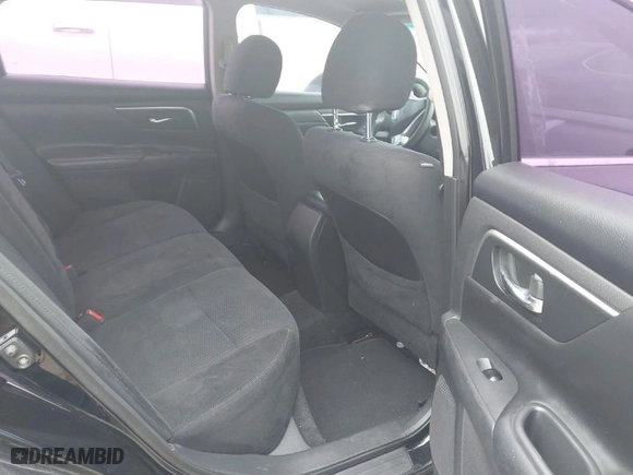 2015 Nissan Altima 2.5 S with VIN 1N4AL3AP9FC480593, listed as a IAAI auction lot 41549570 with 113,801 mi miles. Bid and sale history available at carsss.com. Image 8.