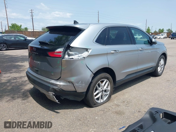 2023 Ford Edge SEL z VIN 2FMPK4J93PBA46715, wystawiony jako IAAI lot #42380969 z przebiegiem 43 844 mil mil oraz . Historia ofert i sprzedaży dostępna na DreamBid. Obrazek 4.