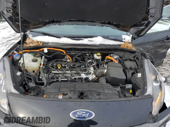 2022 Ford Escape SE Hybrid with VIN 1FMCU9BZ7NUA44784, listed as a Copart auction lot 43414365 with 29,200 mi miles and Salvage Title. Bid and sale history available at carsss.com. Image 12.
