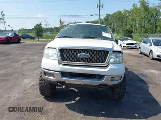 2005 Ford F-150 XLT z VIN 1FTPW14595KD49565, wystawiony jako IAAI lot #42587713 z przebiegiem 360 588 mil mil oraz . Historia ofert i sprzedaży dostępna na DreamBid. Obrazek 13.