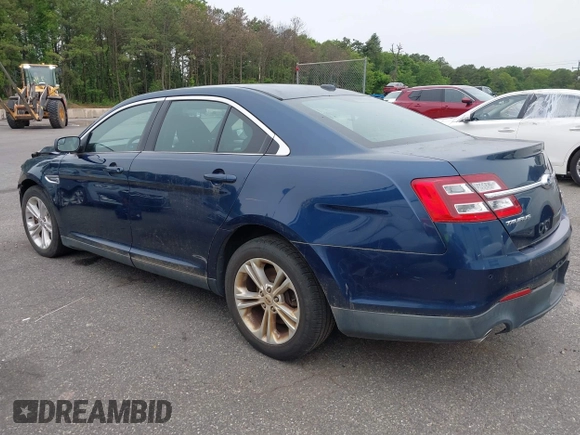 2016 Ford Taurus SEL z VIN 1FAHP2E81GG111690, wystawiony jako IAAI lot #42461206 z przebiegiem 92 424 mil mil oraz . Historia ofert i sprzedaży dostępna na DreamBid. Obrazek 3.
