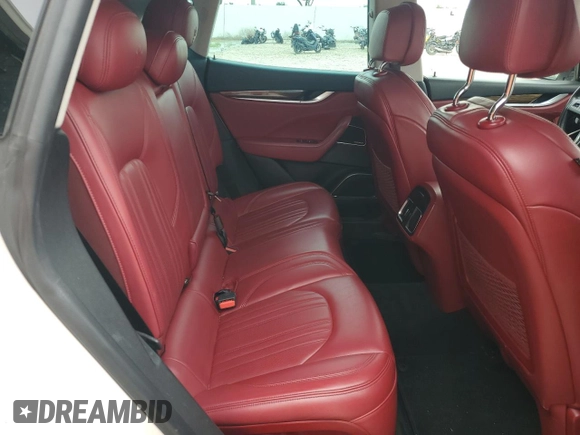 2017 Maserati Levante z VIN ZN661XUL0HX250697, wystawiony jako Copart lot #56871095 z przebiegiem 73 042 mil mil oraz Czysty tytuł • Clean title. Historia ofert i sprzedaży dostępna na DreamBid. Obrazek 11.