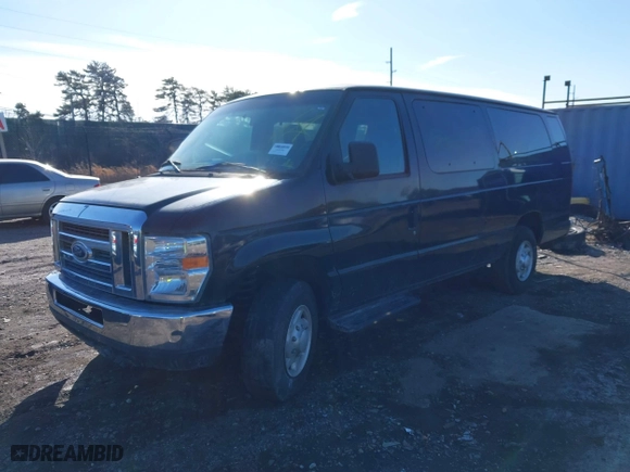 2014 Ford Econoline Wagon XL with VIN 1FBSS3BL1EDB21149, listed as a IAAI auction lot 41529261 with 999,999 mi miles. Bid and sale history available at carsss.com. Image 16.