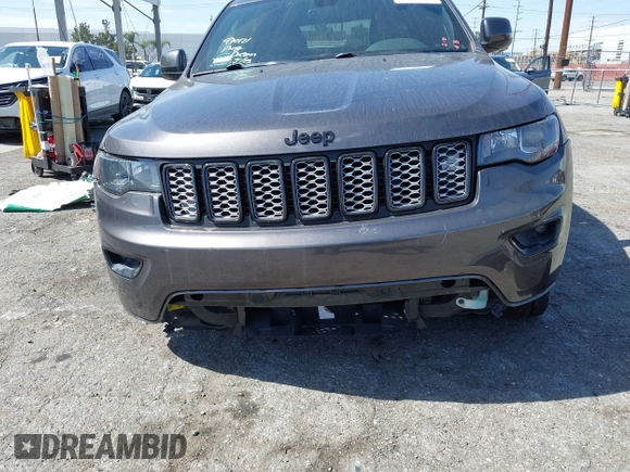 2018 Jeep Grand Cherokee Altitude with VIN 1C4RJEAGXJC437758, listed as a IAAI auction lot 41692624 with 62,433 mi miles. Bid and sale history available at carsss.com. Image 6.