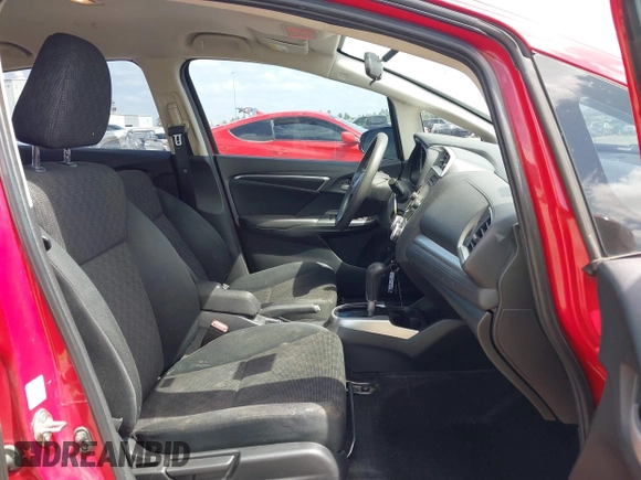 2015 Honda Fit LX with VIN 3HGGK5H55FM779294, listed as a IAAI auction lot 41771797 with 86,269 mi miles. Bid and sale history available at carsss.com. Image 5.