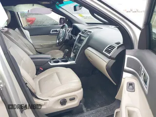 2011 Ford Explorer XLT с VIN 1FMHK7D85BGA17582, выставлен на аукционе IAAI как лот 42207956 с пробегом 210 675 миль миль и . История ставок и продаж доступна на DreamBid. Изображение 5.