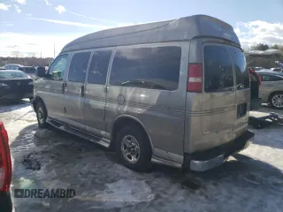 2003 GMC Savana Cargo YF7 Upfitter with VIN 1GDFH15T231157079, listed as a Copart auction lot 43487605 with 109,706 mi miles and Non Repairable. Bid and sale history available at carsss.com. Image 2.