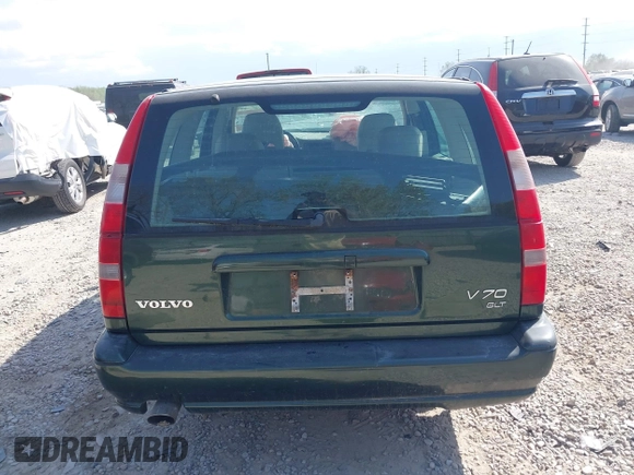 1998 Volvo V70 GLT with VIN YV1LW5675W2420633, listed as a IAAI auction lot 42117111 with 92,644 mi miles and . Bid and sale history available at DreamBid. Image 17.