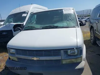2004 Chevrolet Astro Cargo with VIN 1GCDM19X64B119631, listed as a IAAI auction lot 41570398 with 108,993 mi miles. Bid and sale history available at carsss.com. Image 6.