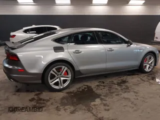 2018 Audi A7 Prestige with VIN WAU23AFC4JN034435, listed as a IAAI auction lot 41193774 with 61,833 mi miles. Bid and sale history available at carsss.com. Image 4.