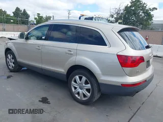 2008 Audi Q7 Premium z VIN WA1BY74LX8D001010, wystawiony jako IAAI lot #42236186 z przebiegiem 183 778 mil mil oraz . Historia ofert i sprzedaży dostępna na DreamBid. Obrazek 3.