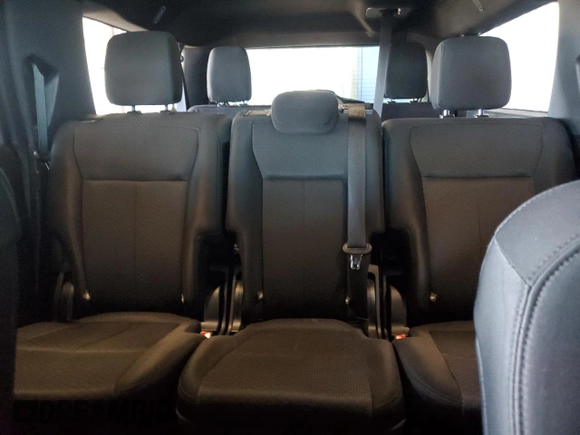 2019 Ford Expedition Max XLT with VIN 1FMJK1JT8KEA35688, listed as a Copart auction lot 51369695 with 174,454 mi miles and Salvage title. Bid and sale history available at DreamBid. Image 10.