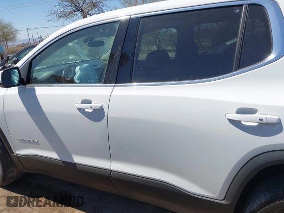 2020 GMC Acadia SLE with VIN 1GKKNKLA1LZ227373, listed as a IAAI auction lot 41852128 with 65,297 mi miles and . Bid and sale history available at carsss.com. Image 14.